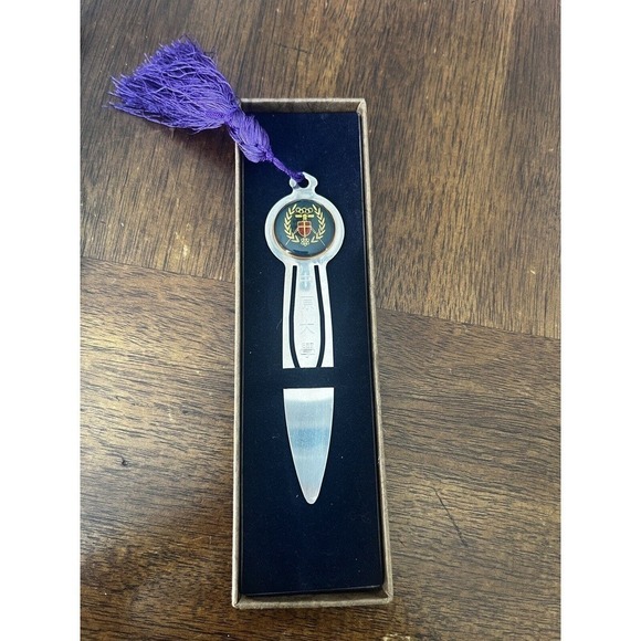 Chung Yuan University Metal Faux Silver Bookmark Graduation Gift In Box - Picture 2 of 5